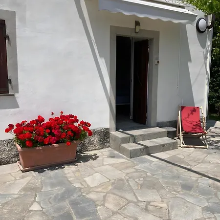 Casa de hóspedes Fattorialmare Rossa 3*